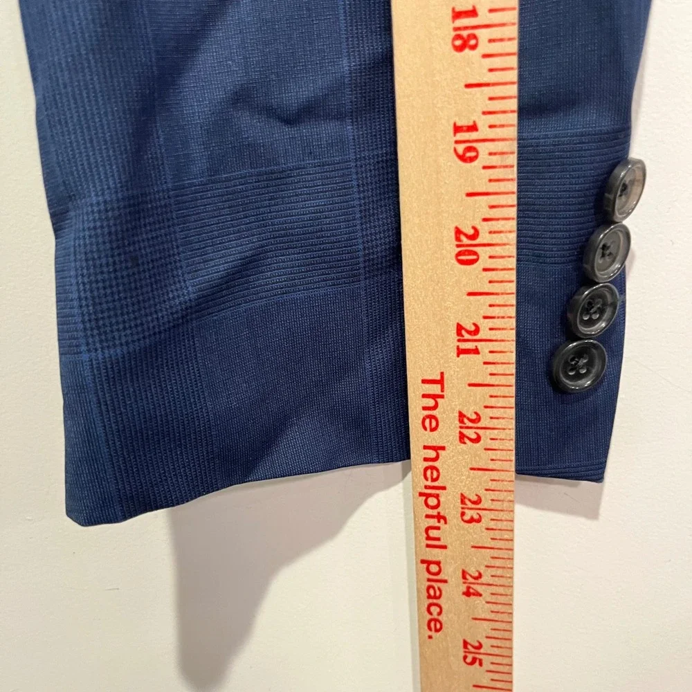 Hart Schaffner Marx Mens Blue Plaid 2 Piece Suit 42R Made in USA Business Formal